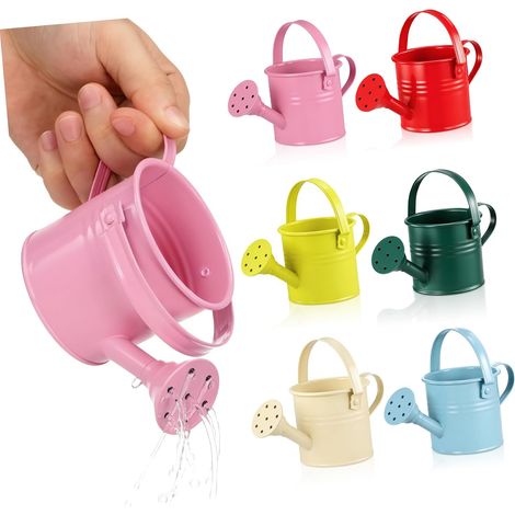 Lot de 6 mini arrosoirs en métal pour enfants, parfait pour le jardinage. (1/5)
