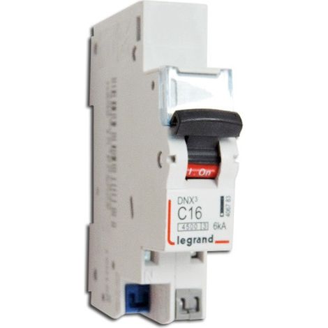 Lot de 10 Disjoncteurs DNX3 4500 - auto/auto - U+N 230V 16A - 4,5kA - courbe C - 1 mod (406783) (1/3)