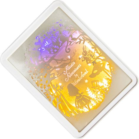 Cette boîte lumineuse en papier découpé présente un design chaleureux et romantique et fonctionne sur batterie USB. Cette lampe 3D en papier découpé est idéale pour les chambres, les bureaux et les fê (1/5)