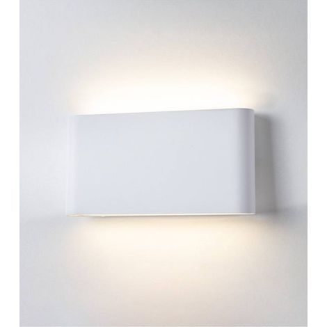 gemütliche weiße Wandleuchte, Metall, l. 17 cm, H. 9 cm, integrierte LED