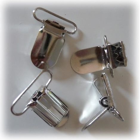 Attaches pour bretelles et tétons (1/3)