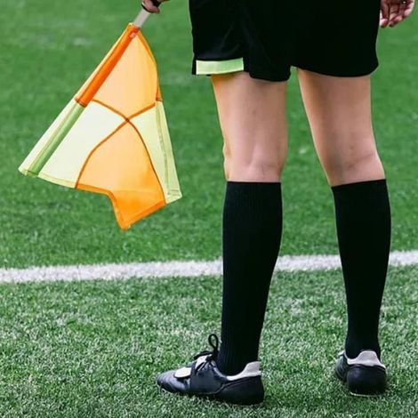 Drapeaux d'arbitre de football, drapeaux d'arbitre de football imperméables pour l'entraînement de football (2pcs) (1/4)