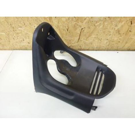 [PRODUIT D'OCCASION] Spoiler tablier avant origine pour scooter Aprilia AP8231768 (1/2)