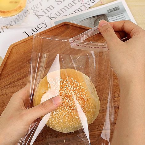 KOWOLL 100 sachets en cellophane refermables - Conviennent aux cartes A2 avec enveloppe, photos, bijoux, bonbons, friandises, biscuits, pochettes en plastique transparent (1/5)