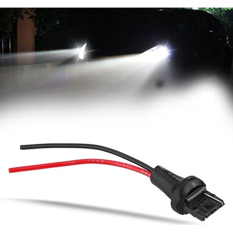 7440 Steckeradapter für Fahrzeugbeleuchtung – Steckverbinder für Scheinwerfer- und Nebelscheinwerferkabelbaum (1/5)