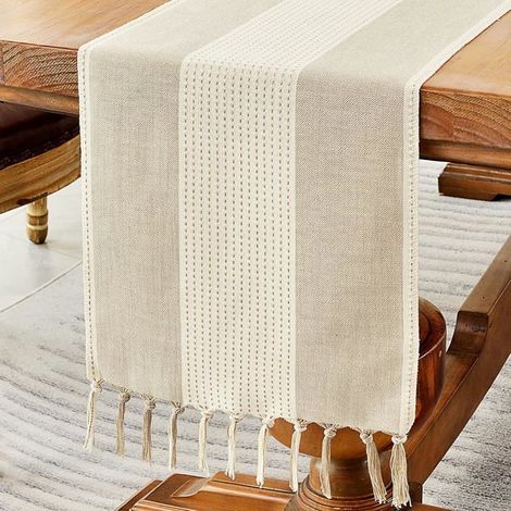 HOXILEELEO - Chemin de table léger en coton et lin avec pompons faits main, chemin de table en macramé pour les fêtes et (33 x 183 cm) (1/5)