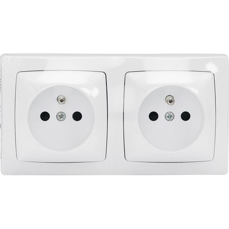 Legrand – Double prise de courant précâblée 2P+T – Installation facile – Blanc – Pour applications domestiques et professionnelles (1/4)