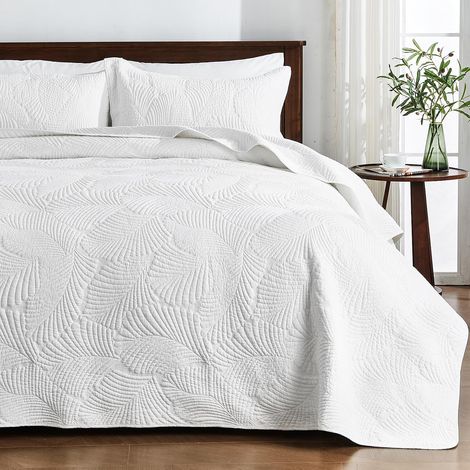 Couvre Lit Dessus de Lit et Boutis Coton matelassé Ultrasonique en Microfibre Brossée Douce et Légère, Élégant Couvre Lit Beige à Motif Floral (Weiß, 220x240cm) (1/5)