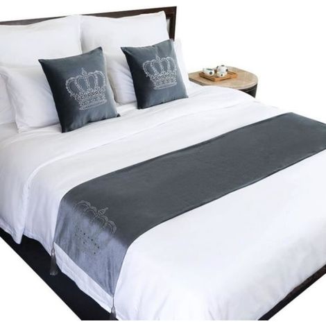 Motif Couronne Chemin de Lit Moderne Strass Velours Coureurs de Lit 45x180cm Gris (1/4)