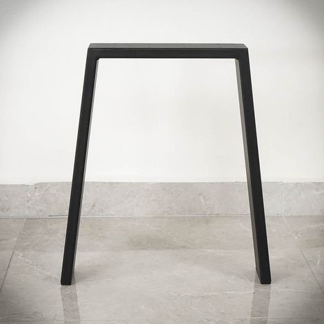 URIS Bein 40x45 cm SCHWARZ