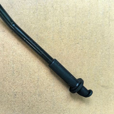 65771-2GD0A is suitable for Nissan Venucia T90/VN10F hood support struts/engine hood struts. (1/4)