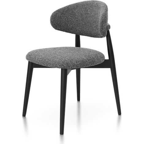 Sedia scandinava in legno massello nero con seduta in tessuto grigio screziato.