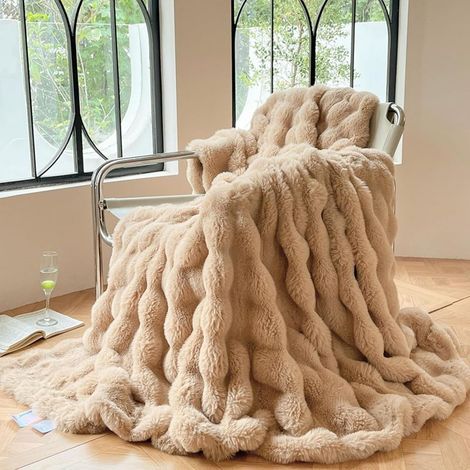 Luxuriöse Sherpa-Decke aus Kunstkaninchenfell, wendbar, warm und bequem, für Bett, Sofa, als Wohnaccessoire (Kaffee, 100 x 150 cm) (1/5)