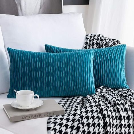 Velvet Cushion Cover, Set of 2 Decorative Pillowcases, Solid Pattern Square Cushion Covers, Modern Pillow Covers for Home Living Room Sofa Bedroom Decoration, 30x50cm Turquoise (1/4)