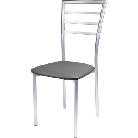 Chaise violette en PVC gris.