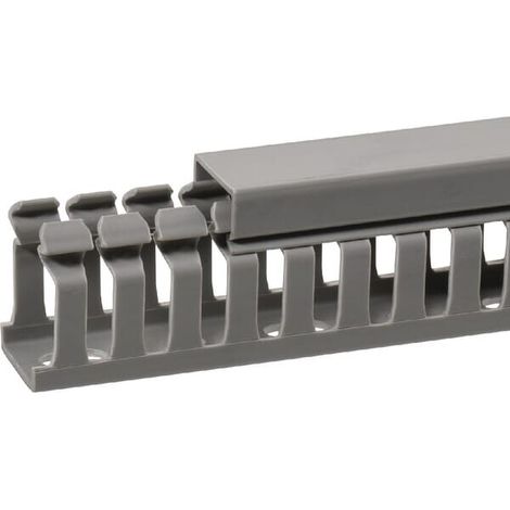 Canalina elettrica Hager ba7 base forata 40x25 cm