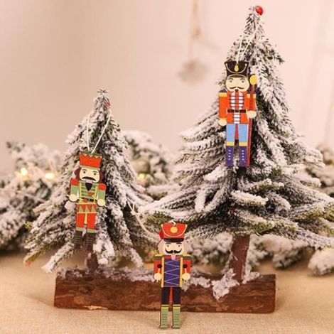 Pendentif - - Casse-noisette en bois - Décoration de Noël - Style classique - Intérieur (1/4)