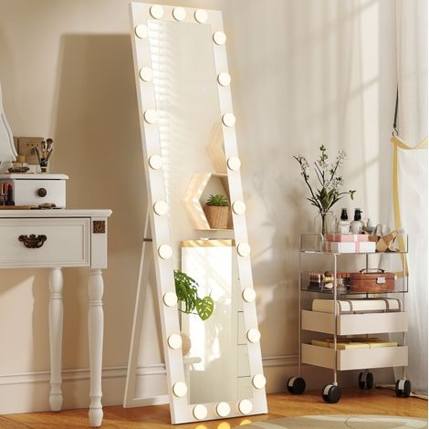 LED-Standspiegel 150 x 40 cm mit 24 Glühbirnen, 3 Lichtfarben, Weiß (1/5)