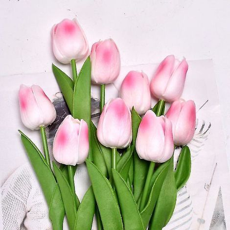 Set of 10 artificial latex tulips, realistic appearance, ideal for decorating weddings, bedrooms, hotels, parties and DIY projects. - AquaForge (1/4)