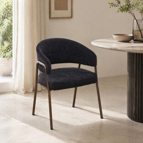 Chaise de salle à manger noire en chenille avec accoudoirs et pieds laiton vieilli – dimensions nous consulter (1/5)