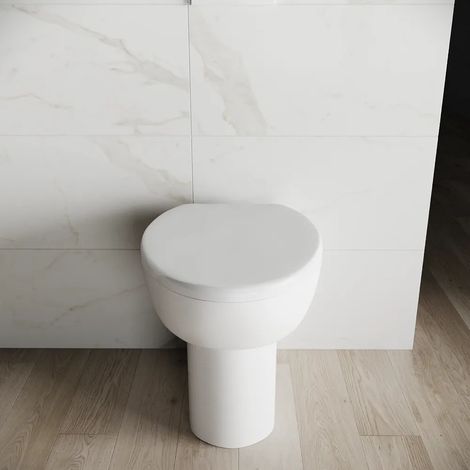 WC suspendu en céramique blanc poli avec abattant Soft-close Mod. Doha