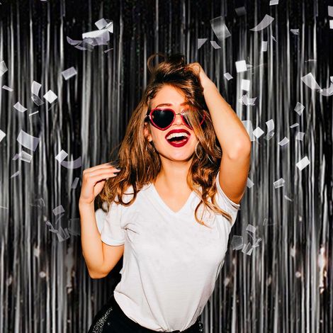2 pezzi 1x2m tenda con frange metalliche nere, decorazione in lamina glitterata per Capodanno, compleanno, festa di matrimonio Frangia per decorazione (1/3)