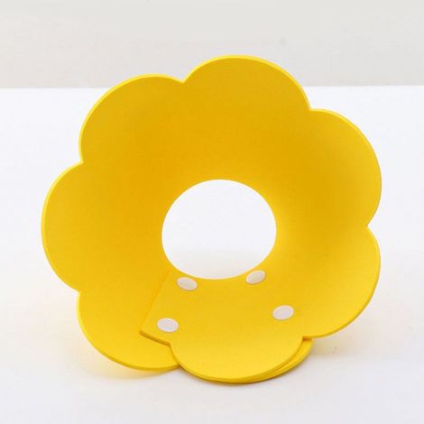 Collier de convalescence en feutre jaune à motif floral, ajustable, pour chatons et petits chiens. (1/3)