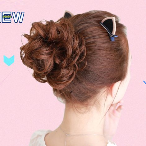 Chignon postiche synthétique avec élastique, boucles douces pour spectacle couleur brun clair (1/5)
