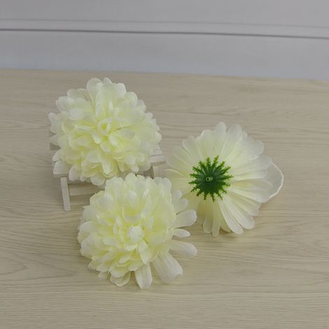 50 pièces Têtes de Fleurs Artificielles Souci, Guirlande Décorative pour Mariage Noël Décoration Maison Crème 10 cm