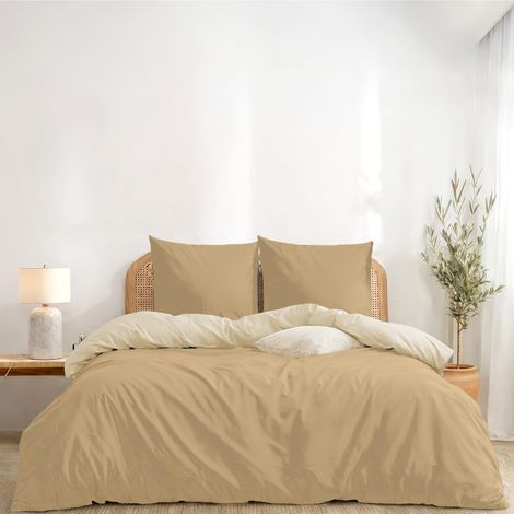 Housse De Couette 220x240 cm Réversible, avec 2 Taie Oreiller 65x65 cm, Beige/Sable - Parure de Lit 220x240 Adulte en Microfibre - Oeko-Tex (1/5)