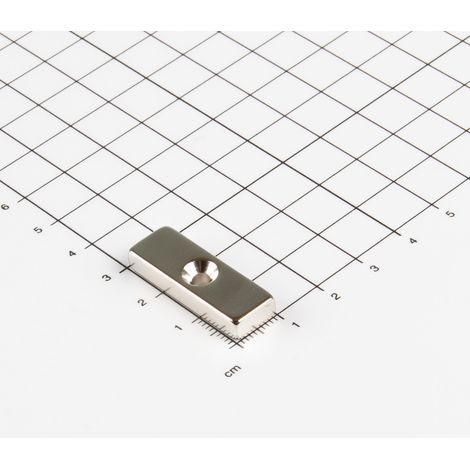 Magna-C Neodym-Blockmagnet 30x10x5mm mit konischer Senkung