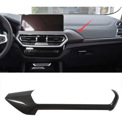 Modification de voiture pour BMW X3 G01 2022 : Texture en fibre de carbone sur le panneau de garniture extérieur des aérateurs de la console centrale (côté gauche). (1/5)