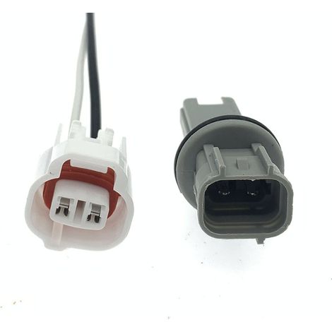 La référence 90075-60004 convient aux clignotants, feux stop et feux arrière des Toyota Corolla et Levin. Connecteur H432510B4 : douille + fiche.