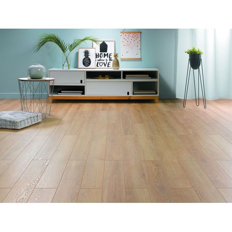 Alle Carrelage - Parquet stratifié 12 mm NAMUR SOLID PLUS (1/5)