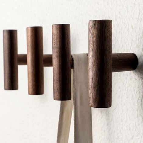 Garderobenhaken aus Holz – 4 Stück – Wandhaken Garderobenhaken – Wandgarderobe aus Naturholz – Wandmontage (1/5)