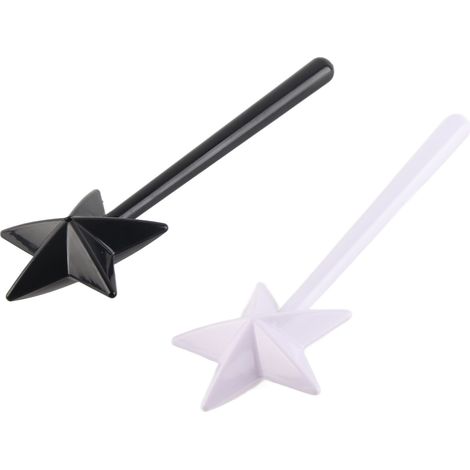 Lot de 2 salières et poivrières en forme de baguette, distributeur de sel mignon en plastique en forme d'étoile, noir et blanc, accessoires de cuisine (1/5)