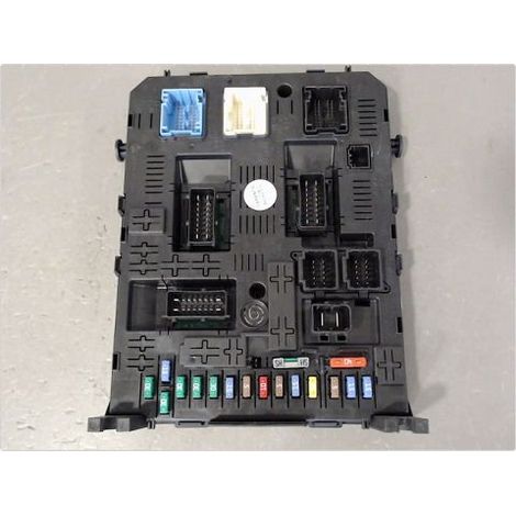 [PRODUIT D'OCCASION] Boitier Gestion Habitacle PEUGEOT 308 ♻️ Ref Oe. Bsi04evk0500 - Garantie à vie (1/4)