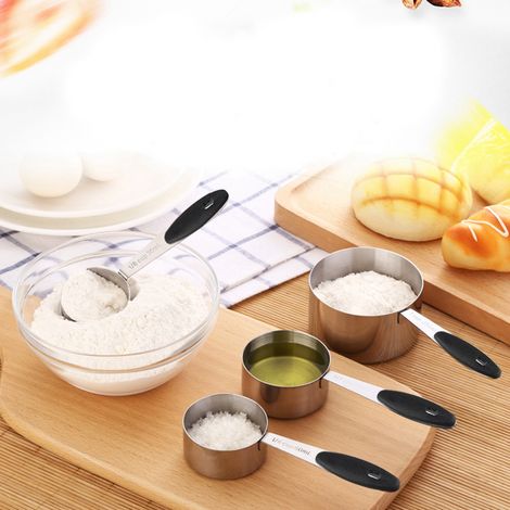 Ensemble de 10 pièces en acier inoxydable comprenant cuillères et tasses doseuses, avec tapis de cuisson en silicone résistant à la chaleur, noir. (1/5)
