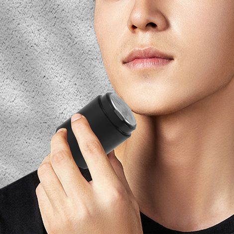 [Tondeuse pour Barbes] Mini Electric Beard Trimmer rechargeable pour hommes portable de voyage pour mustache stubble corps noir brillant 14500 (1/5)