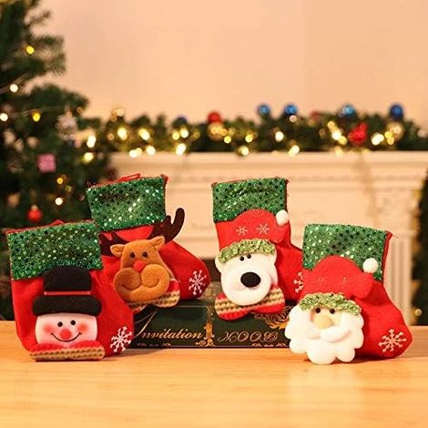 Chaussettes de Noël décoratives en peluche, famille de Noël, lot de 4, 15 x 13 cm (1/5)