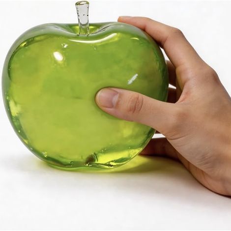 Ce jouet anti-stress en forme de pomme à rebond lent peut soulager le stress et convient à une utilisation dans divers contextes tels que le bureau, la maison et les voyages. (1/5)