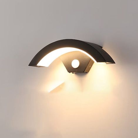 Applique murale LED avec détection de mouvement,, 18W, IP65, forme de lune, pour jardin, terrasse et entrée (1/3)