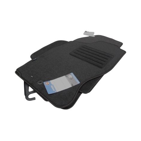 Tapis en moquette pour NISSAN Terrano 2 (1996-2004) - empattement long