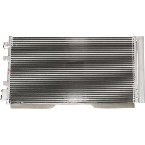 Radiatore dell'aria condizionata Renault Megane III 2008-