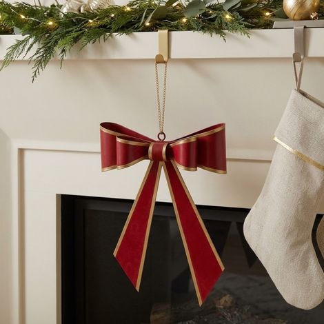 Noel Red Gold Metal Bow Hanger (1/2)