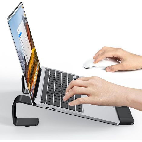 Desktop-Laptopständer mit Handgelenkauflage, Aluminiumständer, ergonomischer, belüfteter Ständer, kompatibel mit MacBook Air/HP/Dell/Acer/Lenovo 10-17,3 Zoll (schwarz)