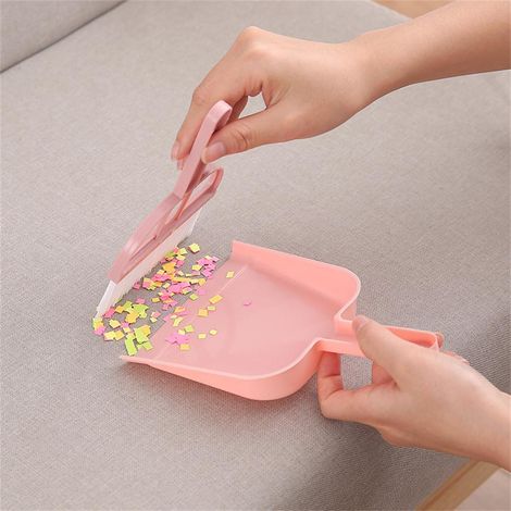 Mini brosse de nettoyage, petit balai, pelle à poussière, balayette de table, outil de nettoyage pour bureaux d'ordinateur, étagères et armoires (1/4)