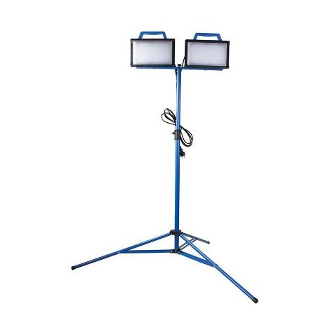 LED Strahler mit Stativ, 2 x 30W, IP 54