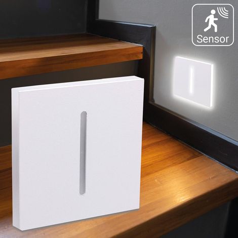 LED Treppenleuchten mit Bewegungsmelder eckig weiß 1,5W - Lichtfarbe: Neutralweiß - Lichtaustritt: Fokus (1/5)