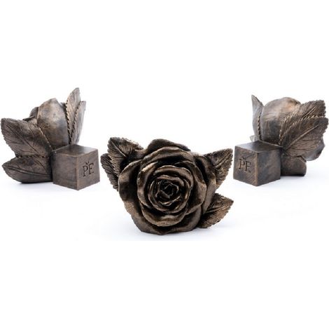 Rose Plant Pot Feet - Set of 3 - L6 x W7.5 x H9 cm